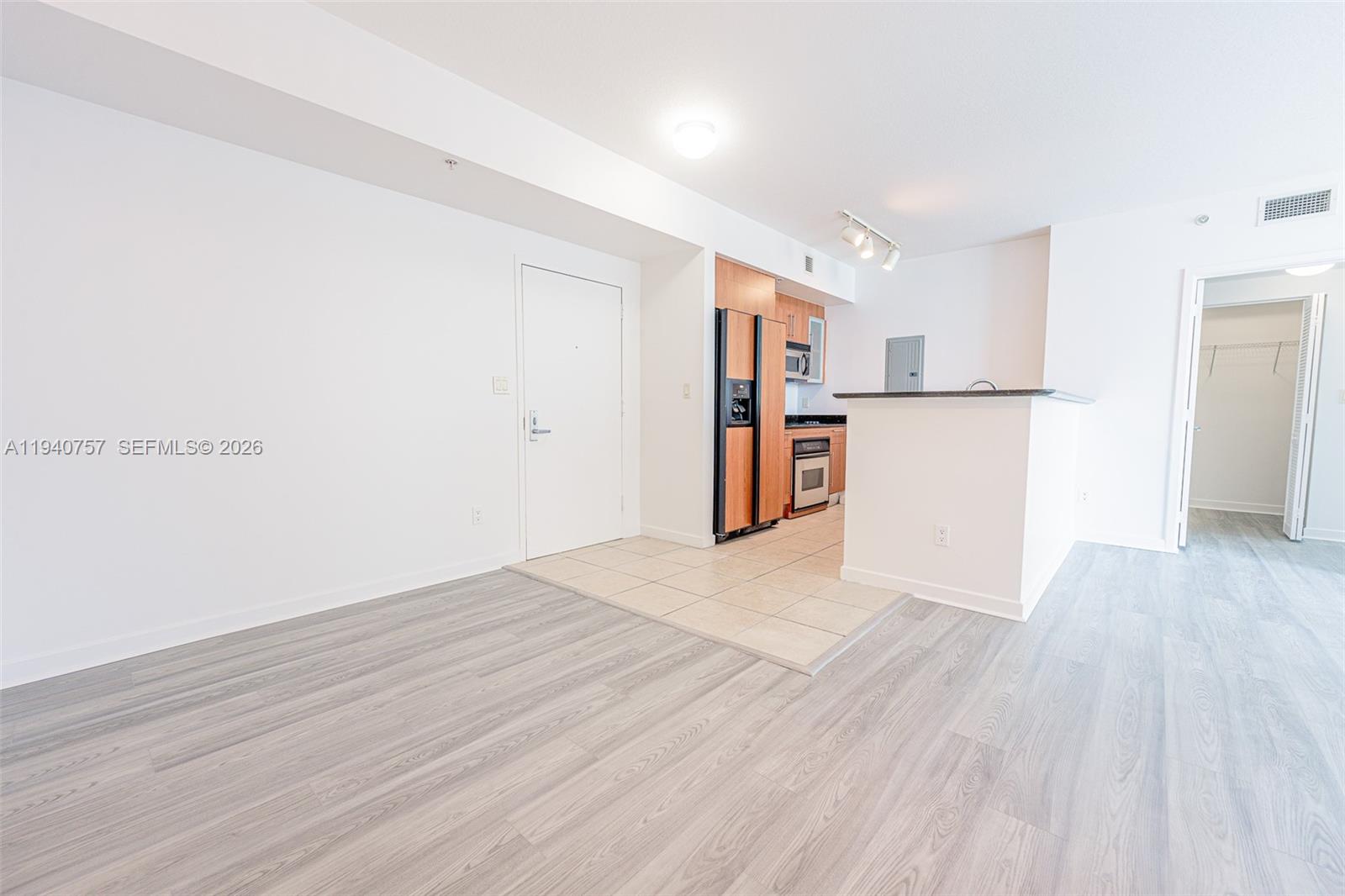 ONE MIAMI EAST - Residential