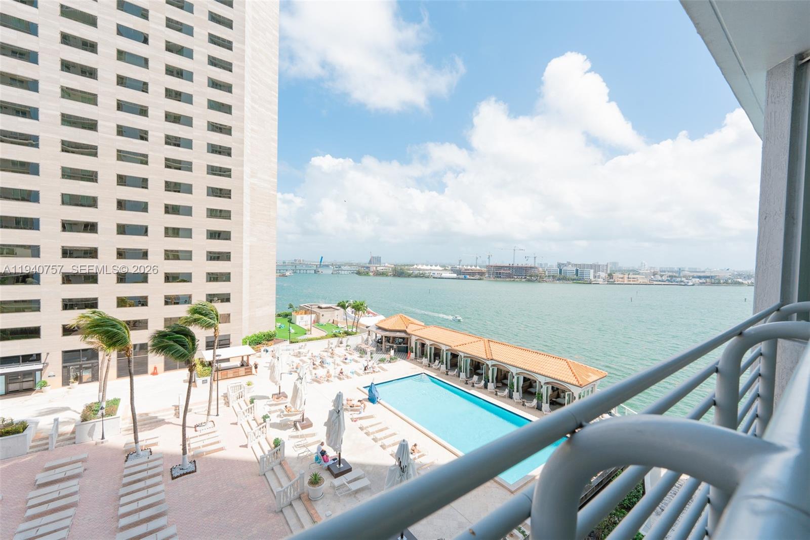 Stunning 2-bedroom, 2-bathroom condominium boasting captivating vistas of Biscayne Bay and the Port of Miami. This residence features exquisite Italian kitchen cabinets . The building offers a wealth of amenities, including two swimming pools, a jacuzzi, two party rooms, a sundeck, sauna, two fitness centers, a convenience store, and round-the-clock security, valet, and concierge services. Ideally situated for convenience, this centrally located condo is just minutes away from South Beach, Coconut Grove, Coral Gables, and the airport.