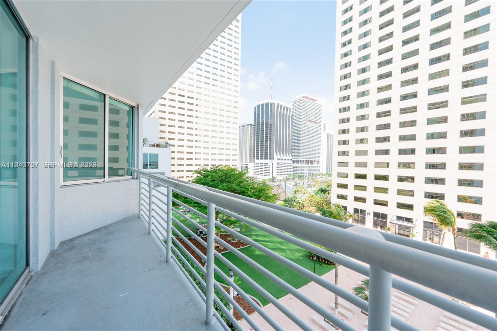 ONE MIAMI EAST - Residential