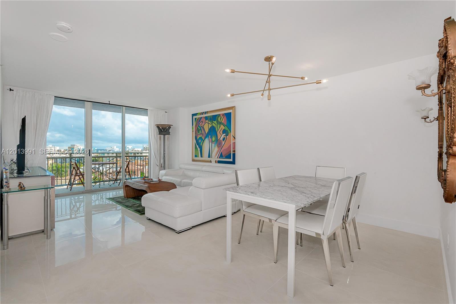 YACHT CLUB AT PORTOFINO - Residential