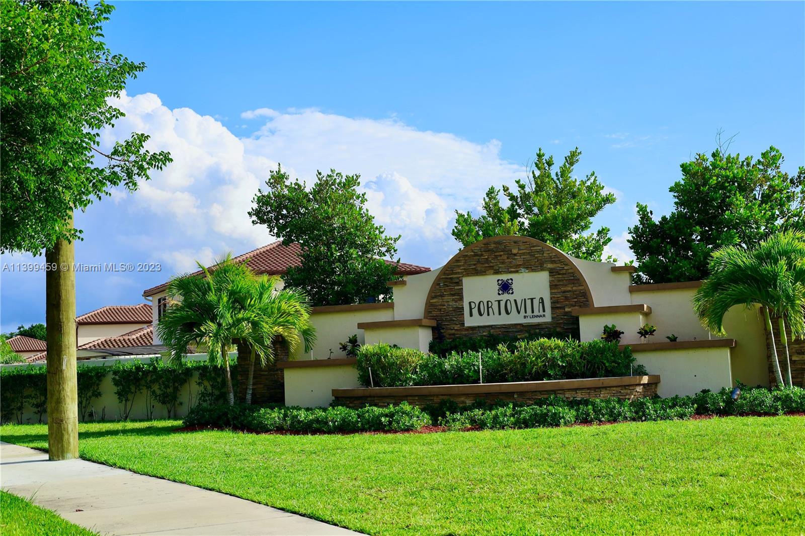 KINGMAN COMMONS - Residential