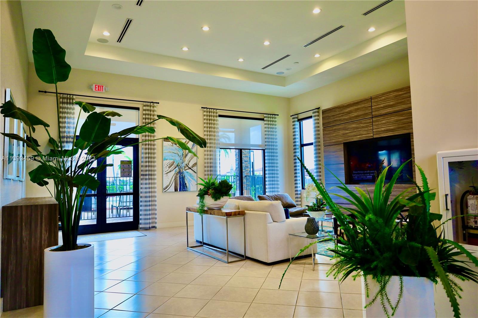 KINGMAN COMMONS - Residential