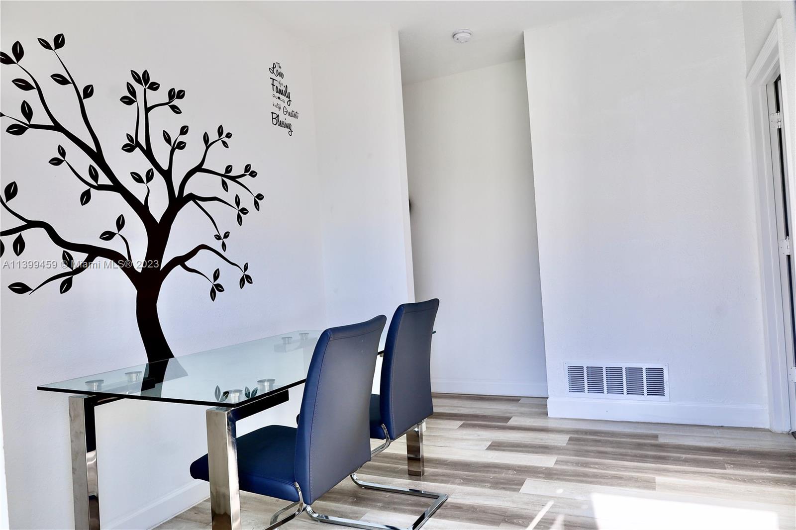 KINGMAN COMMONS - Residential