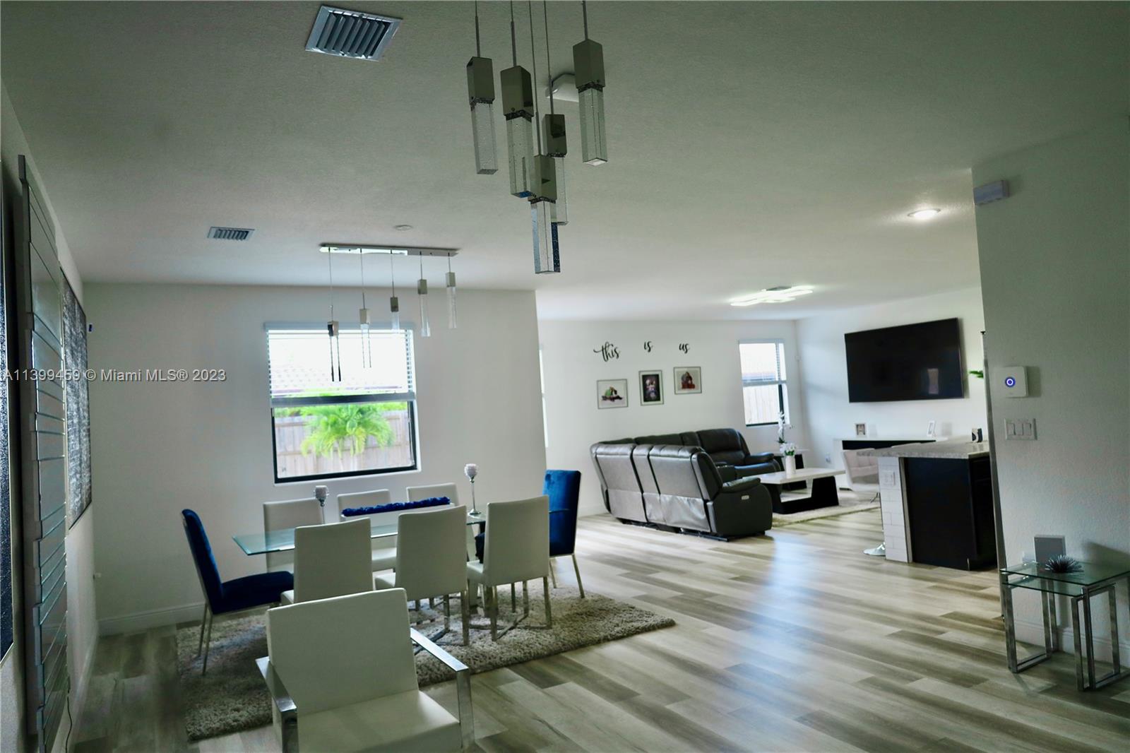 KINGMAN COMMONS - Residential