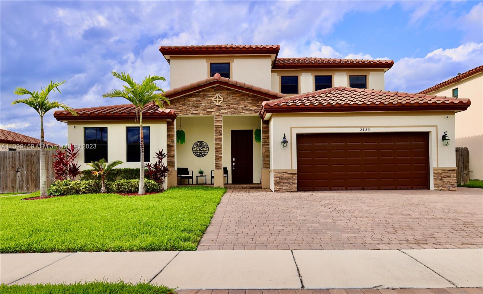 KINGMAN COMMONS - Residential