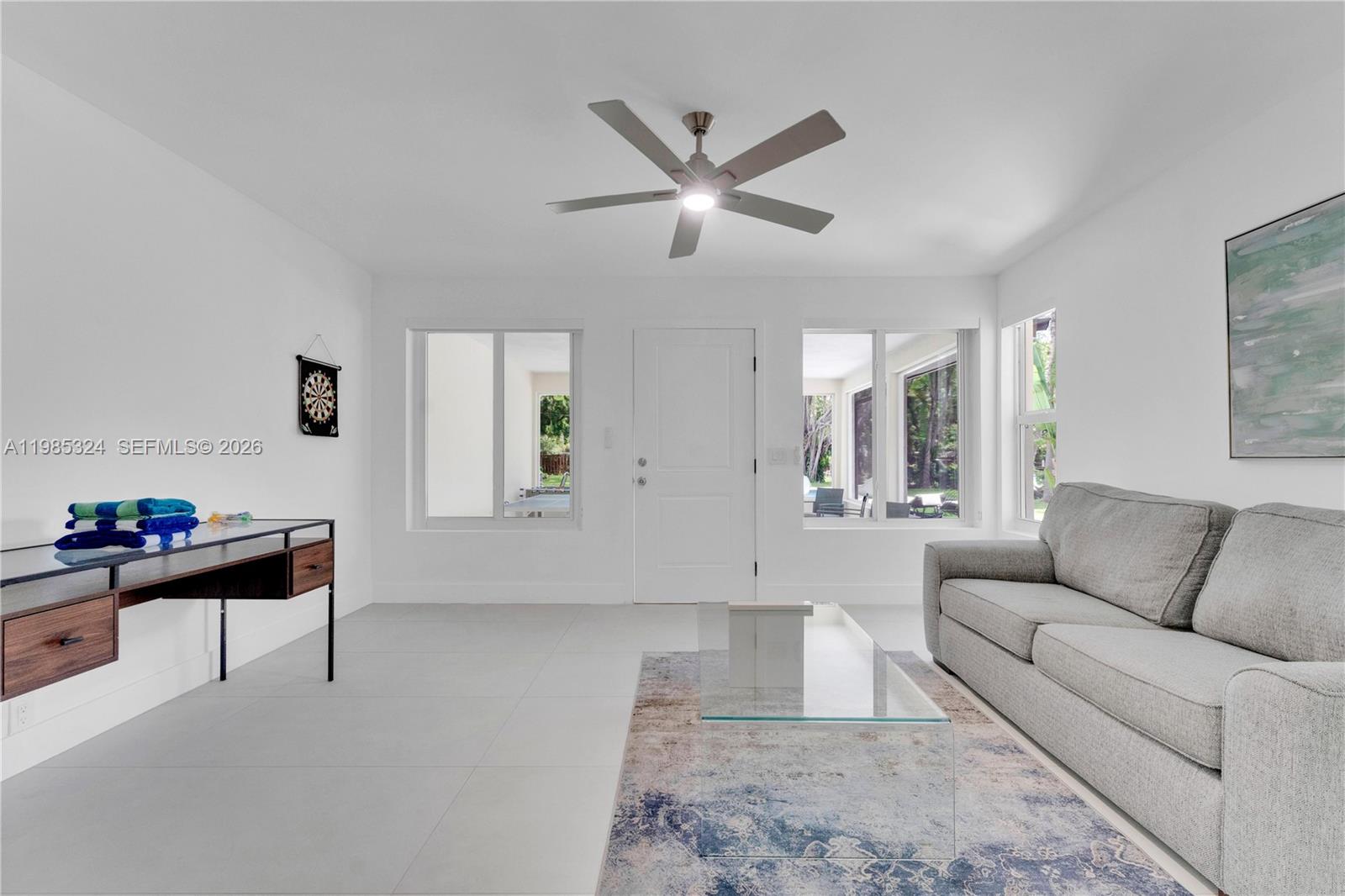 COUNTRY CLUB ESTATES UNIT - Residential