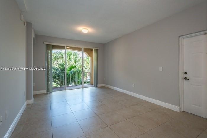 THE COURTS AT DORAL ISLES - Residential Lease