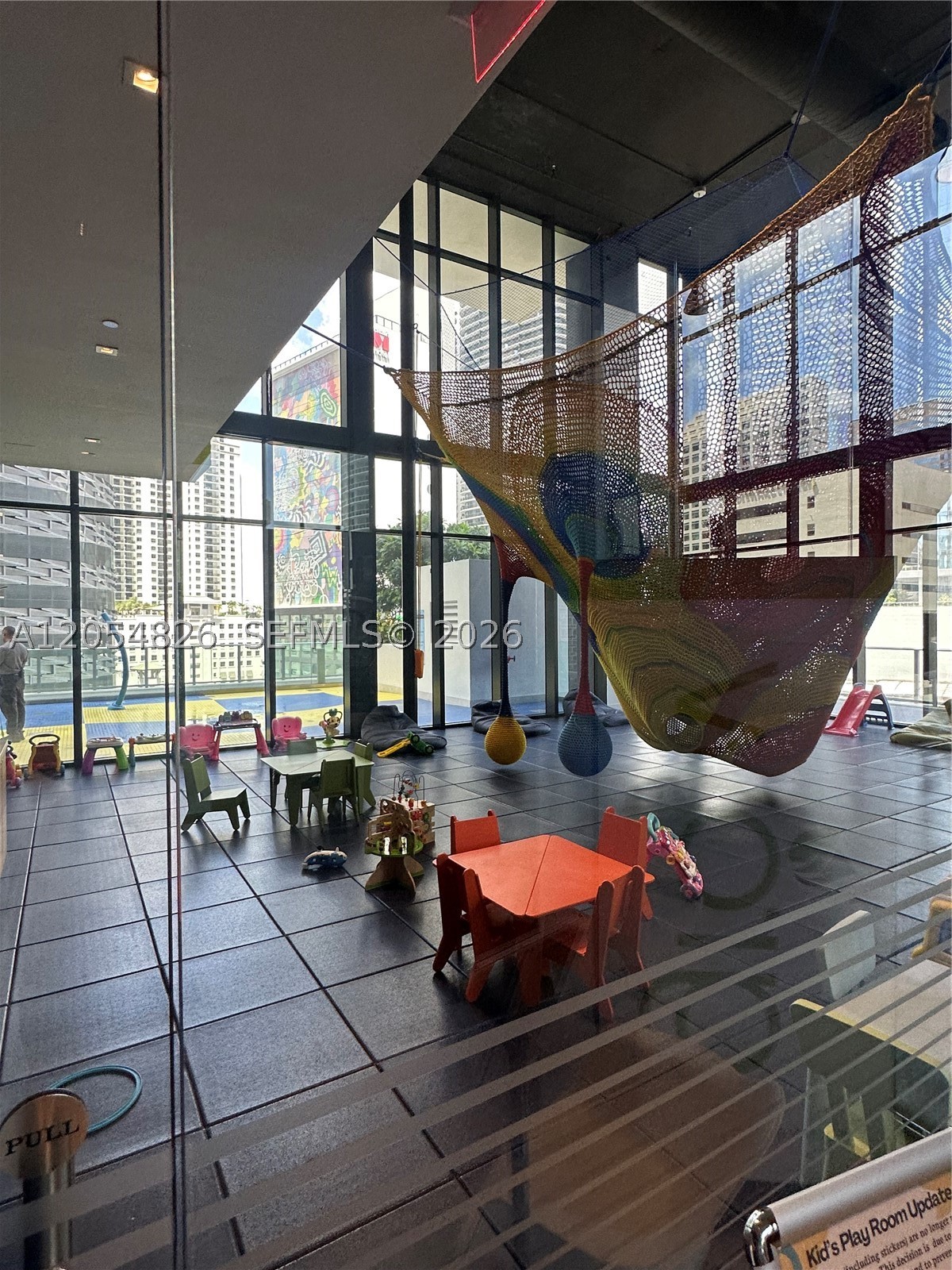 1010 BRICKELL CONDO - Residential Lease