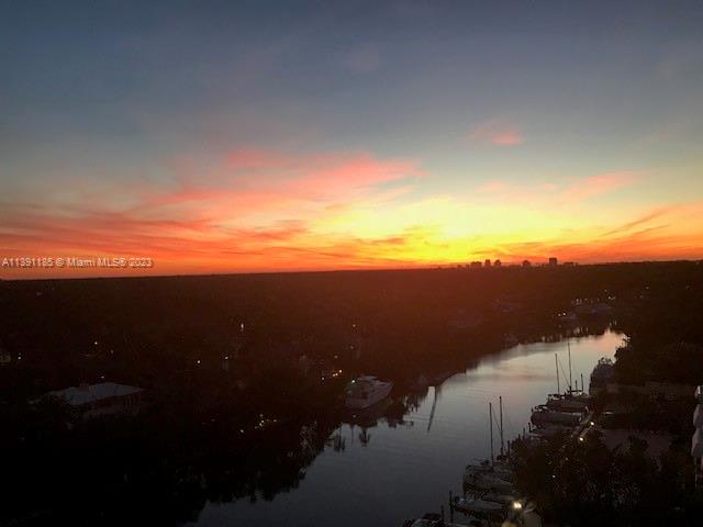 Stunning views from the newly remodeled Gables Waterway Towers. Completely renovated 1B/1.5B with stainless steel appliances, Italian porcelain tiles, high impact windows and large closets. One assigned parking spot. Building amenities include 24 hour concierge/security, valet, on-site management, laundry room, gym, game room and pool. Great location and neighborhood- close to Coconut Grove, South Miami, Coral Gables & Miami International Airport.