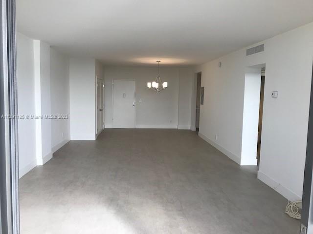 GABLES WATERWAY TOWERS CO - Residential Lease