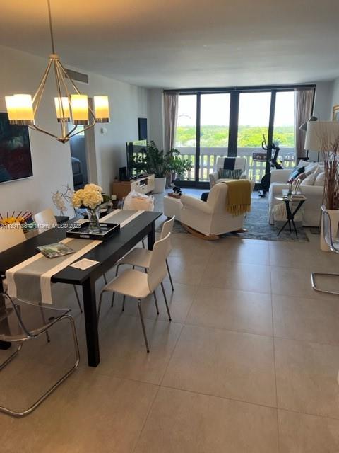 GABLES WATERWAY TOWERS CO - Residential Lease