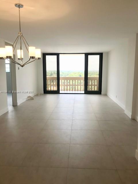 GABLES WATERWAY TOWERS CO - Residential Lease