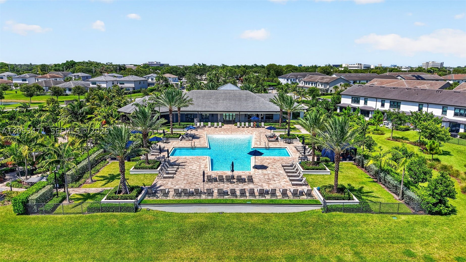 OAK TREE PROPERTY REDEVEL - Residential
