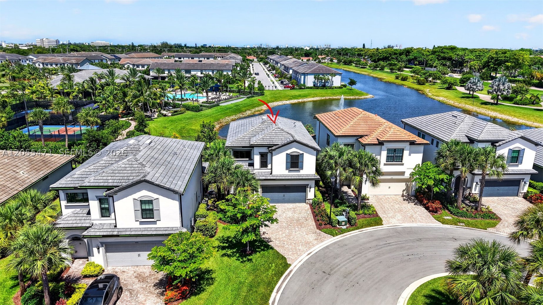 OAK TREE PROPERTY REDEVEL - Residential