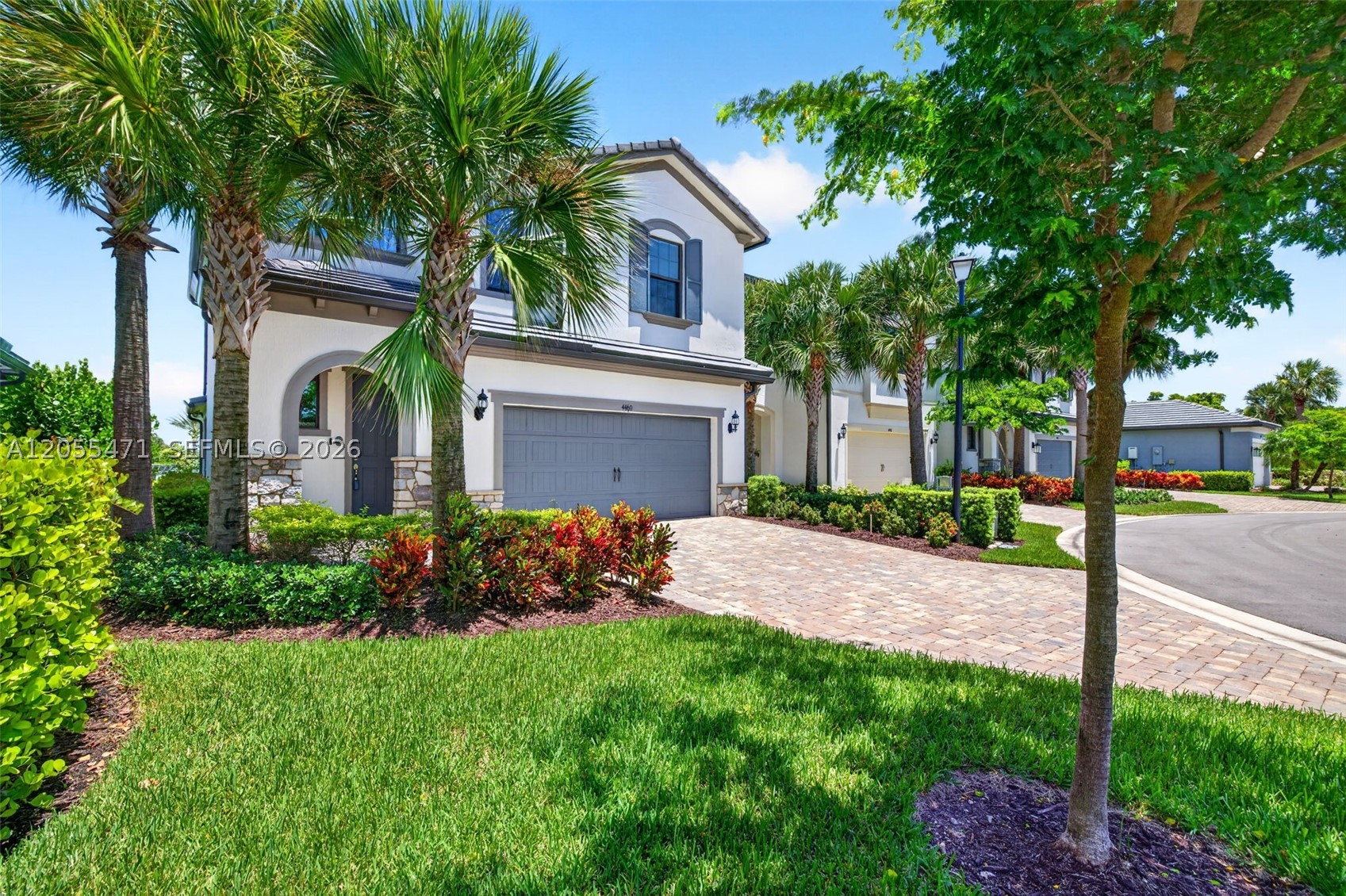 OAK TREE PROPERTY REDEVEL - Residential