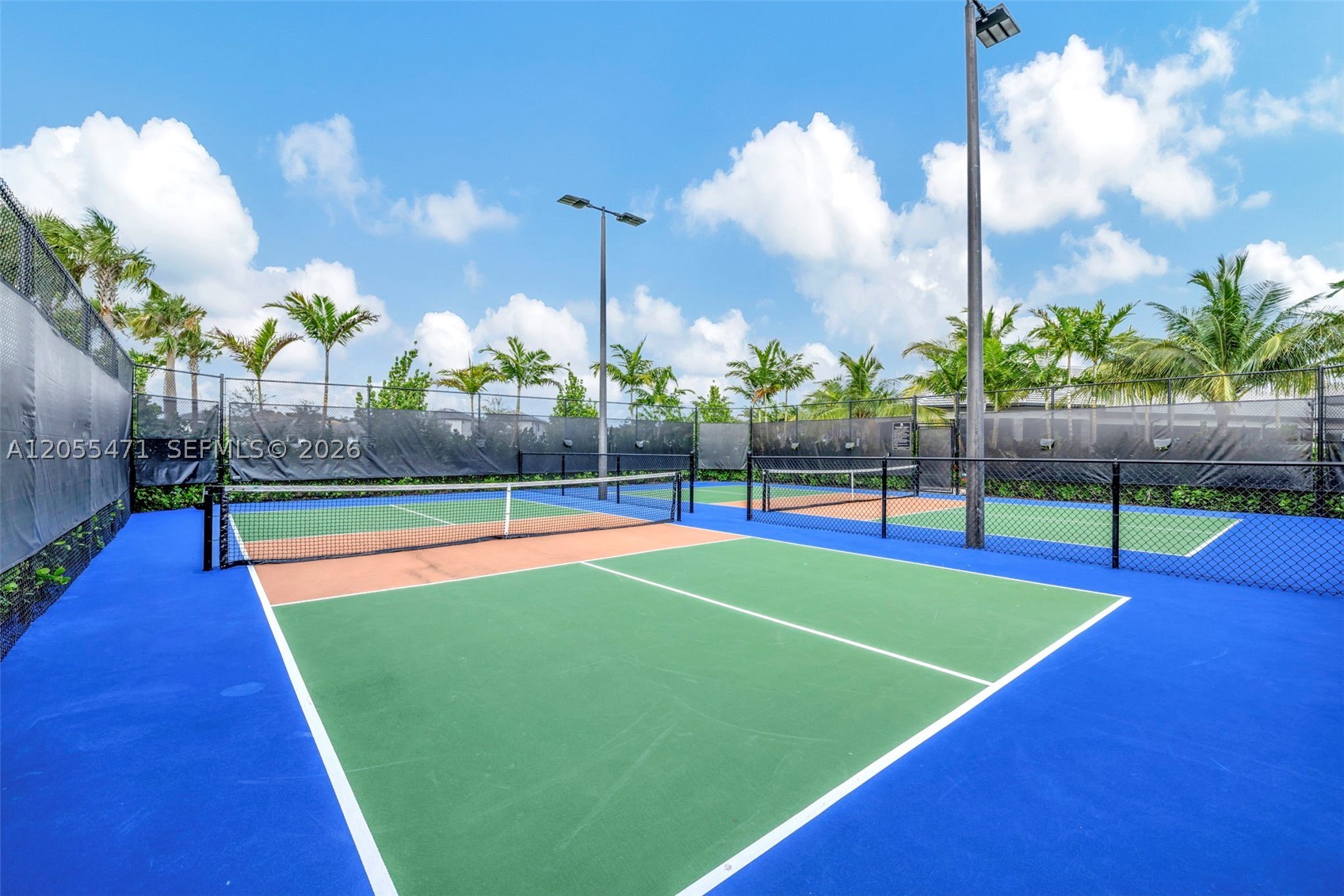 OAK TREE PROPERTY REDEVEL - Residential