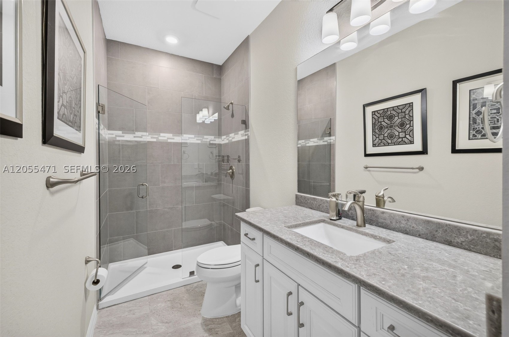OAK TREE PROPERTY REDEVEL - Residential