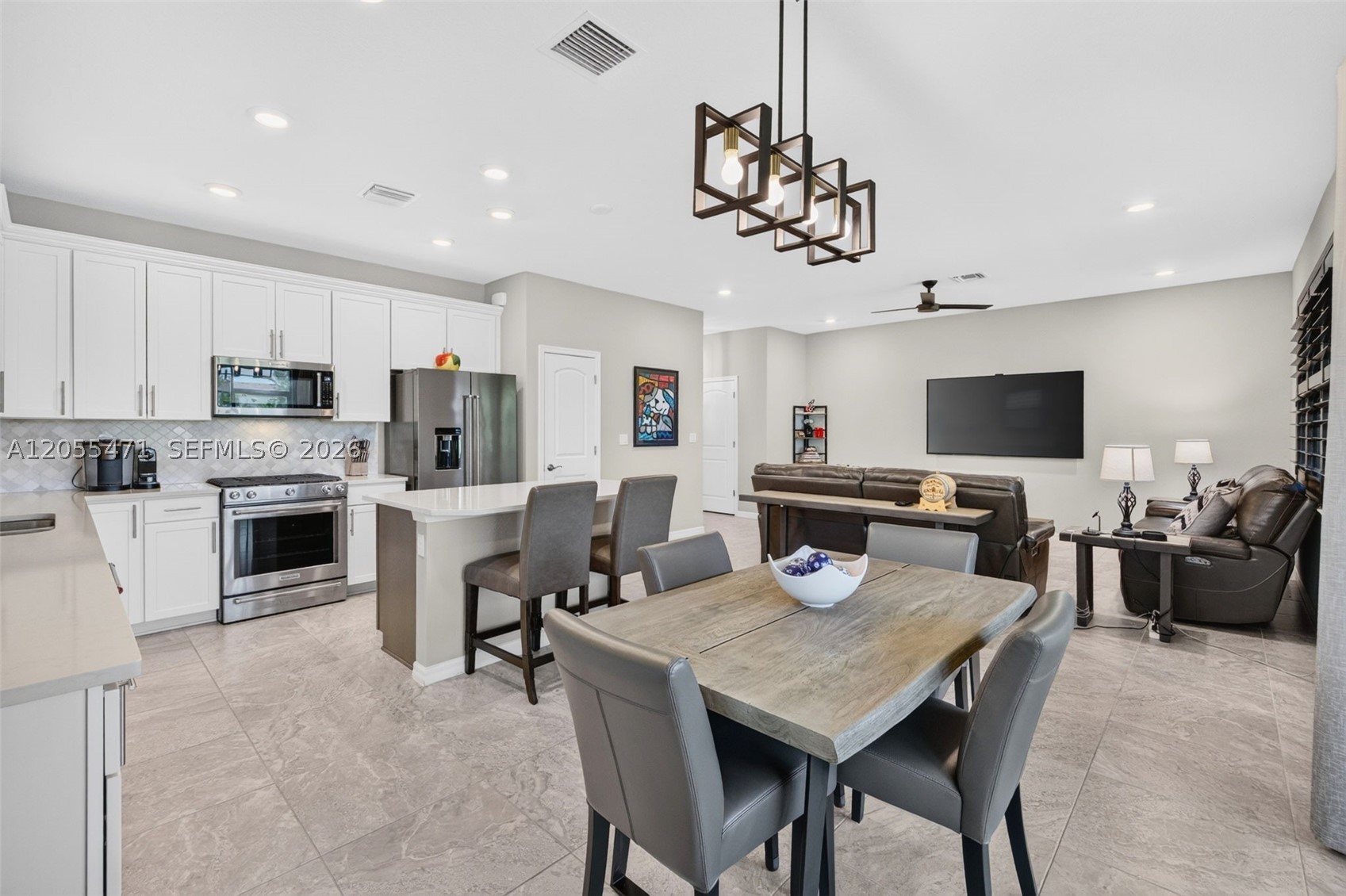 OAK TREE PROPERTY REDEVEL - Residential