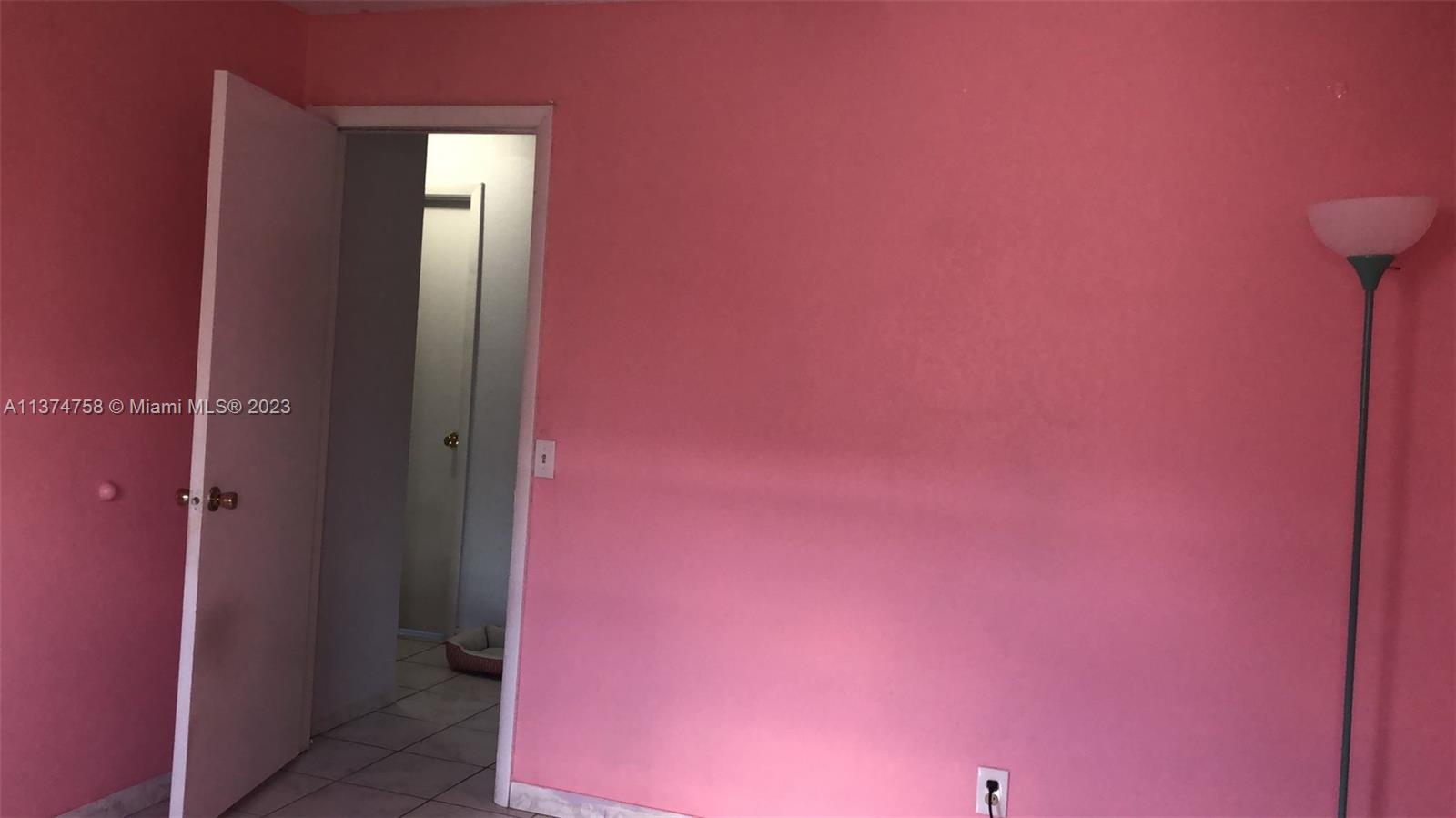 SOUTH LAKE VILLAS CONDO - Residential Lease