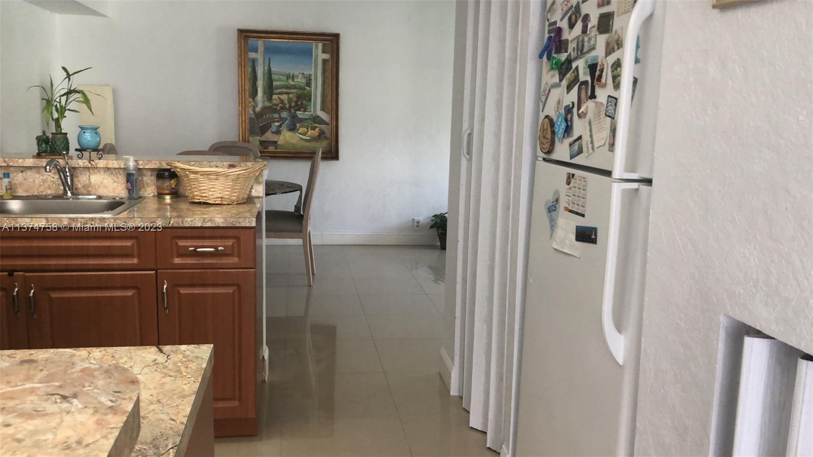 SOUTH LAKE VILLAS CONDO - Residential Lease