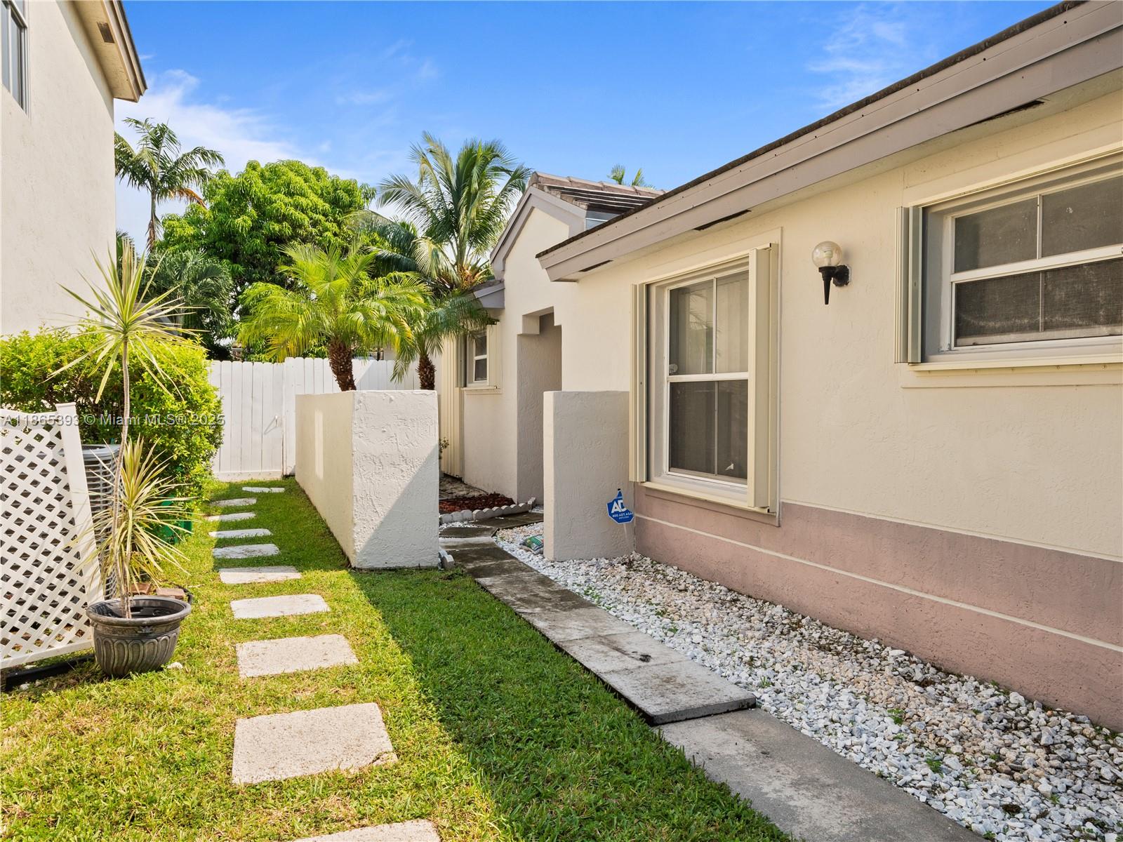 CHAPEL TRAIL II - Residential