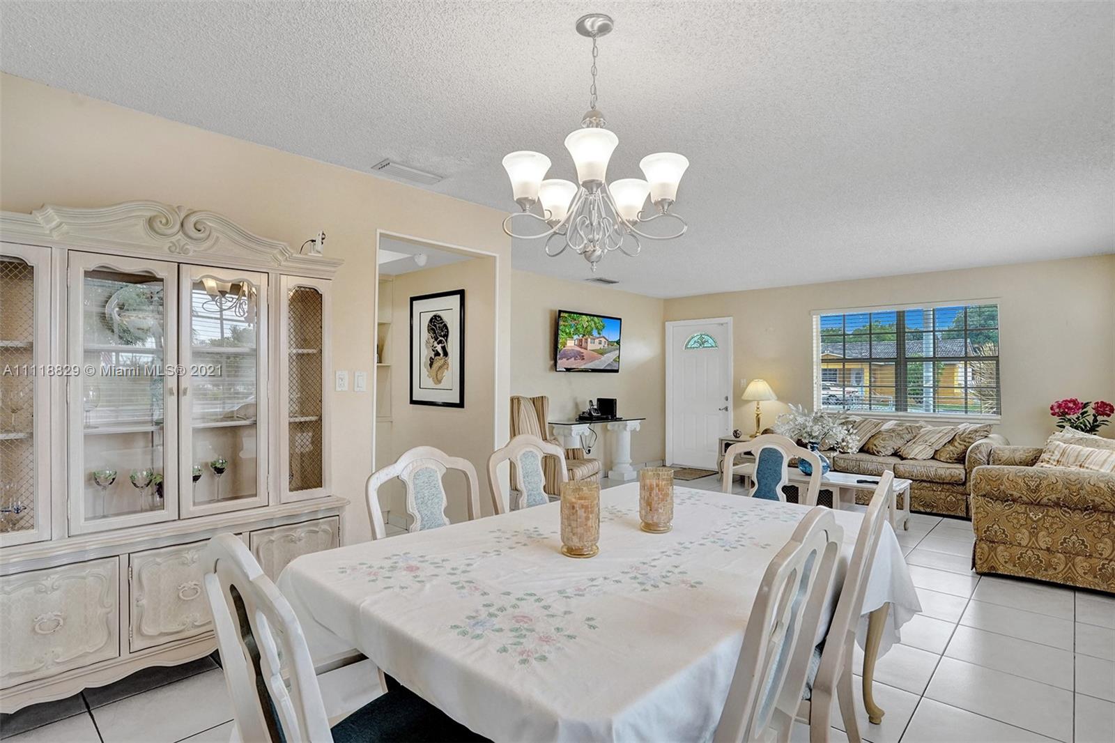 SARATOGA HEIGHTS - Residential