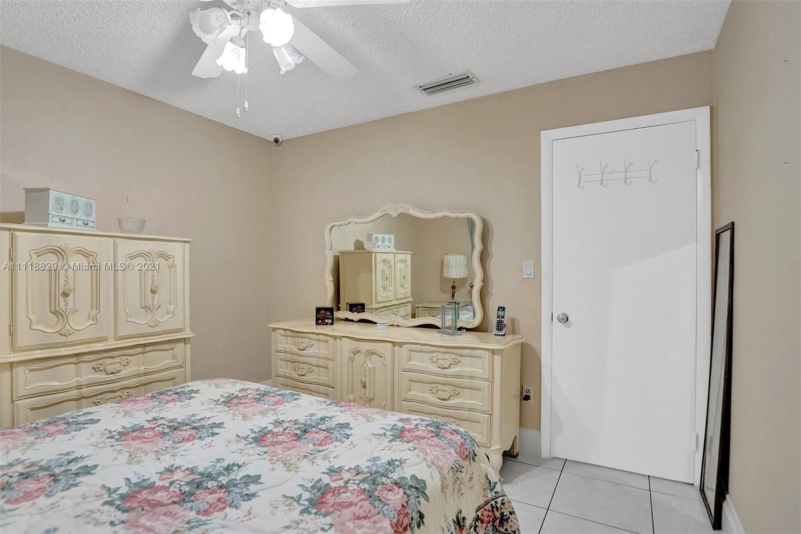 SARATOGA HEIGHTS - Residential