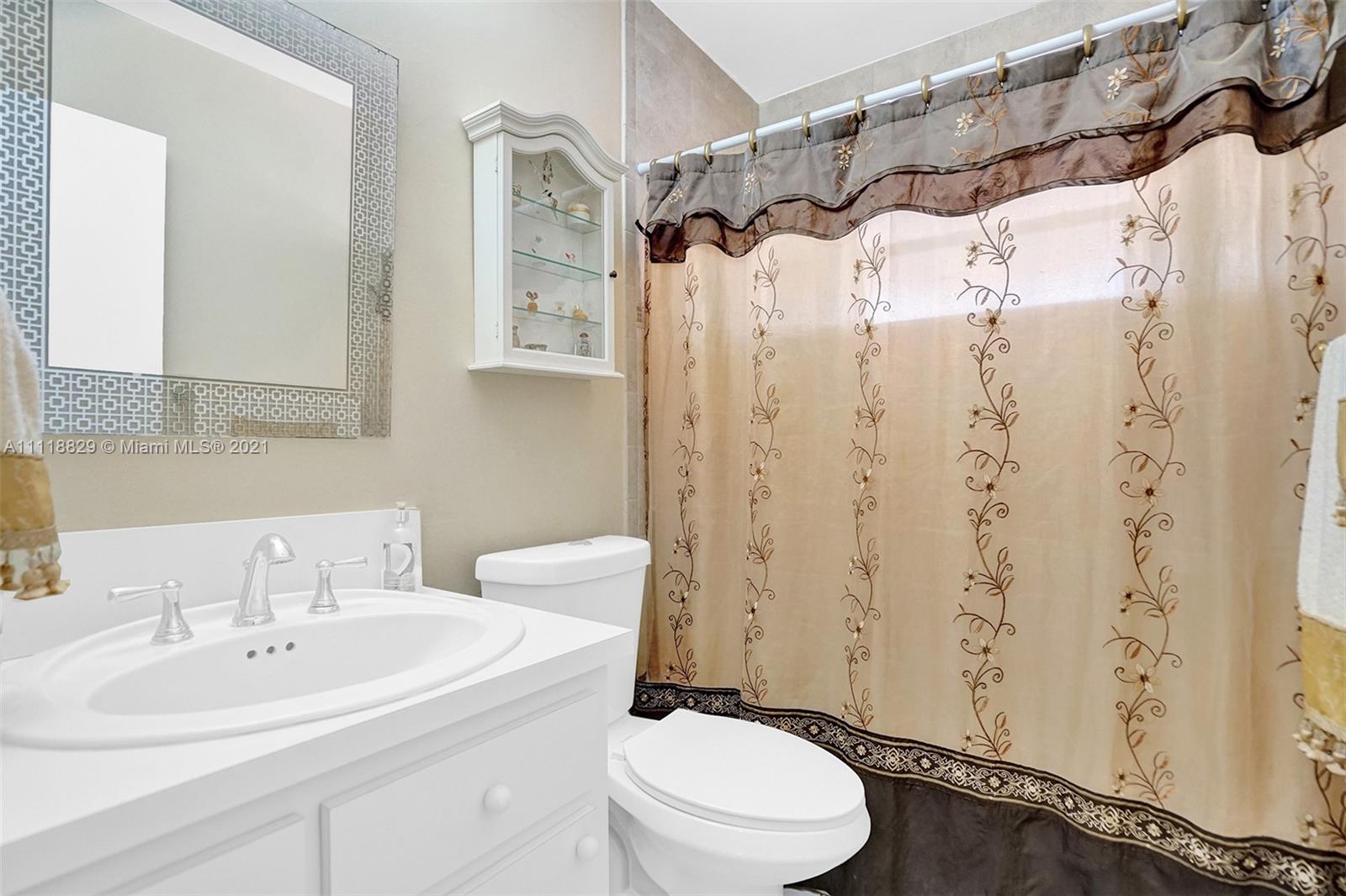 SARATOGA HEIGHTS - Residential