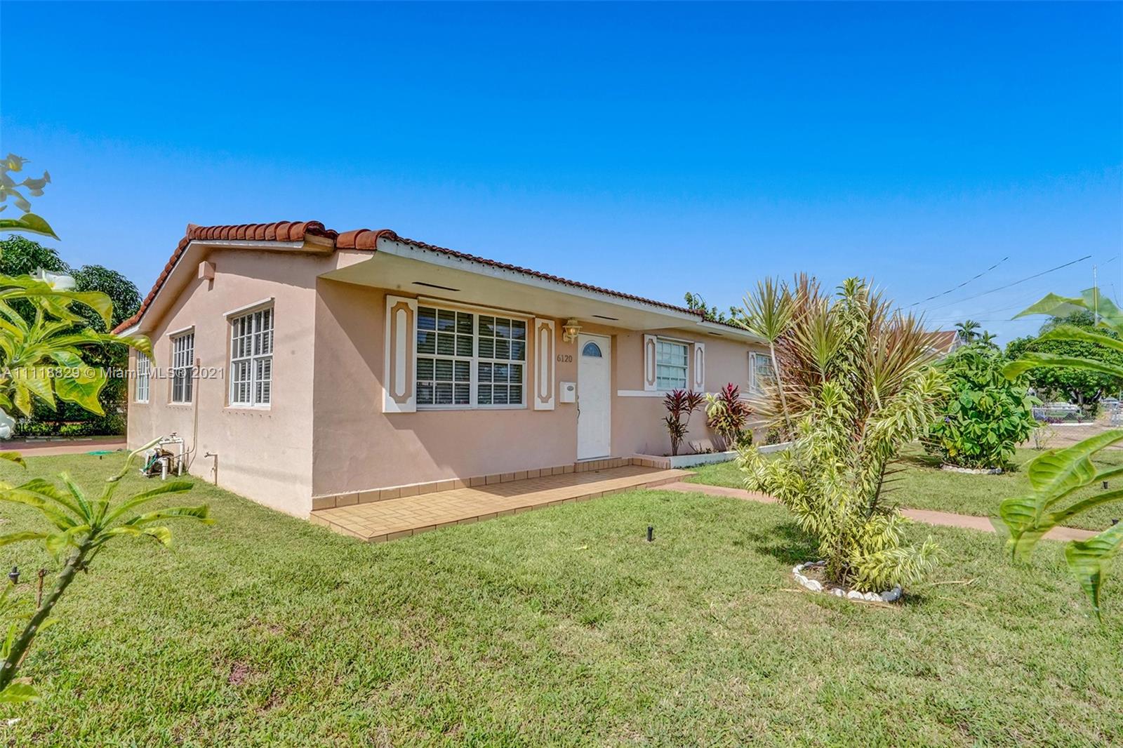 SARATOGA HEIGHTS - Residential
