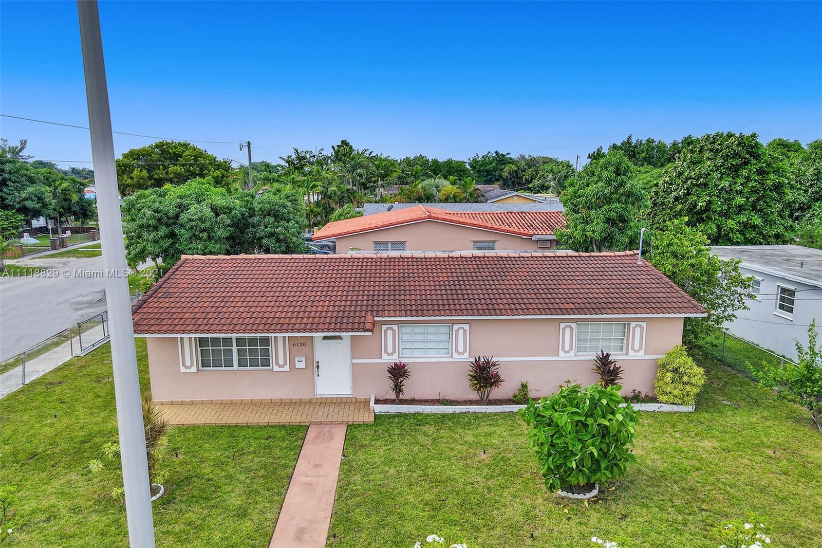 SARATOGA HEIGHTS - Residential
