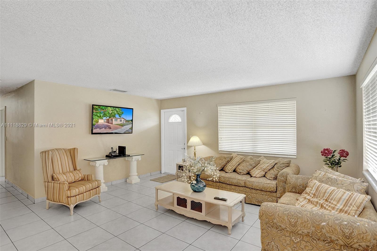 SARATOGA HEIGHTS - Residential