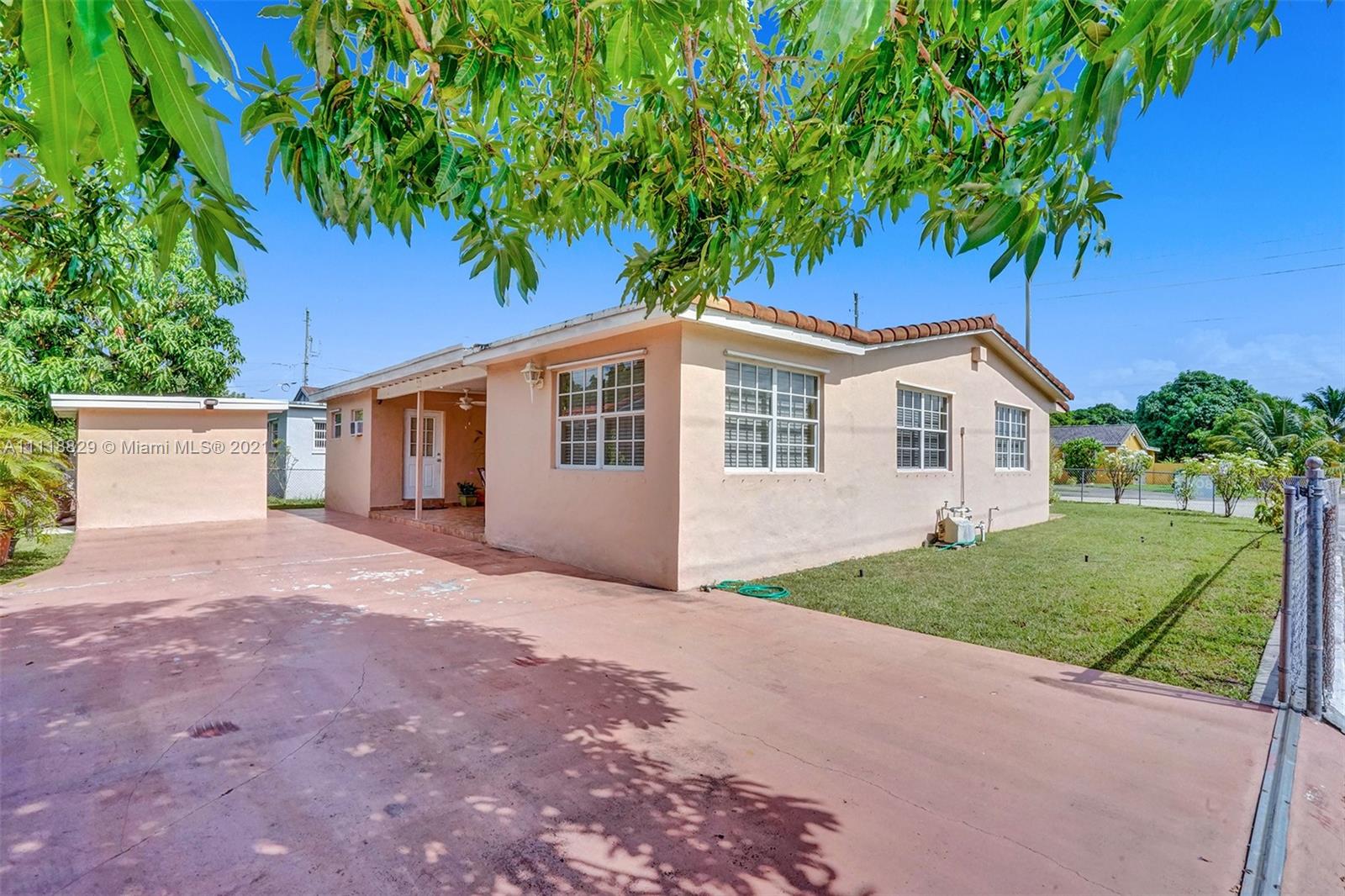 SARATOGA HEIGHTS - Residential