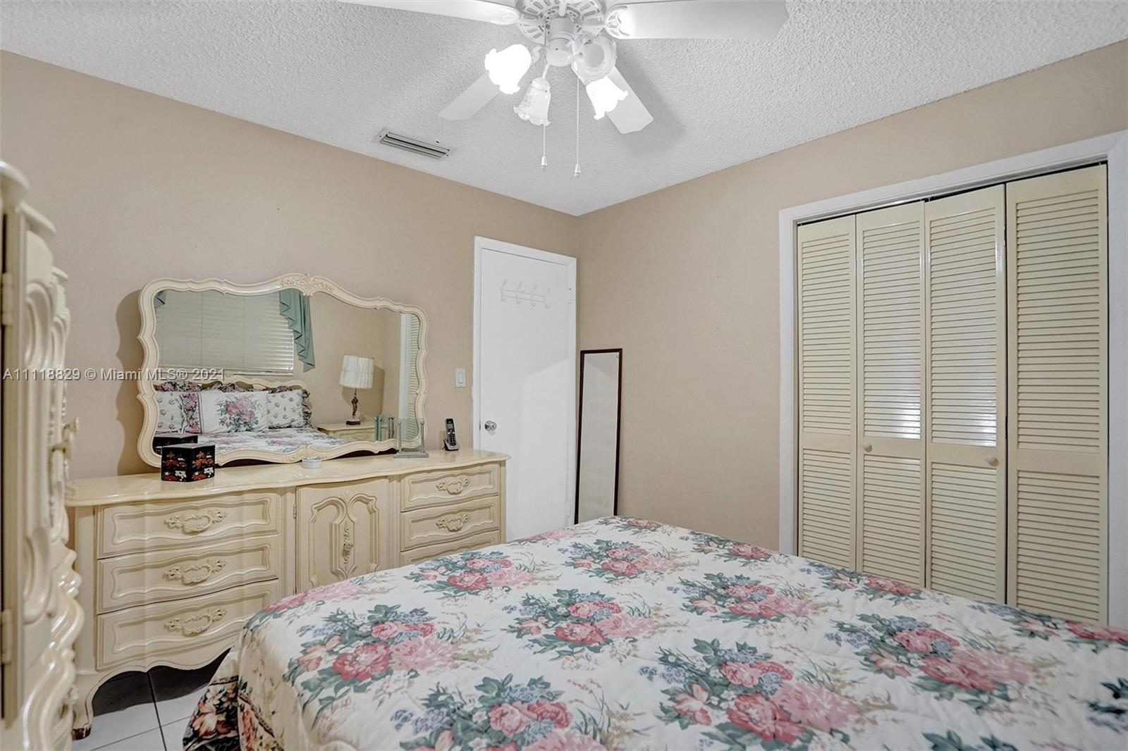 SARATOGA HEIGHTS - Residential