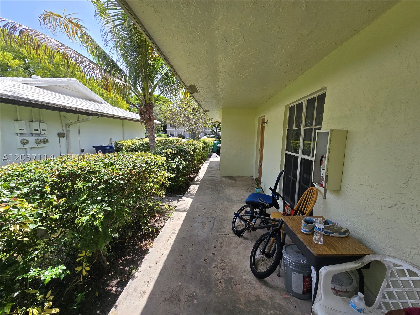 CASTLEWOOD - Residential Income