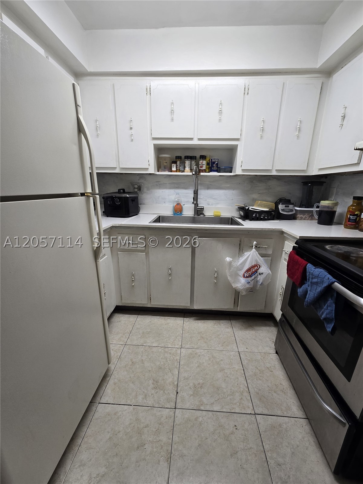 CASTLEWOOD - Residential Income