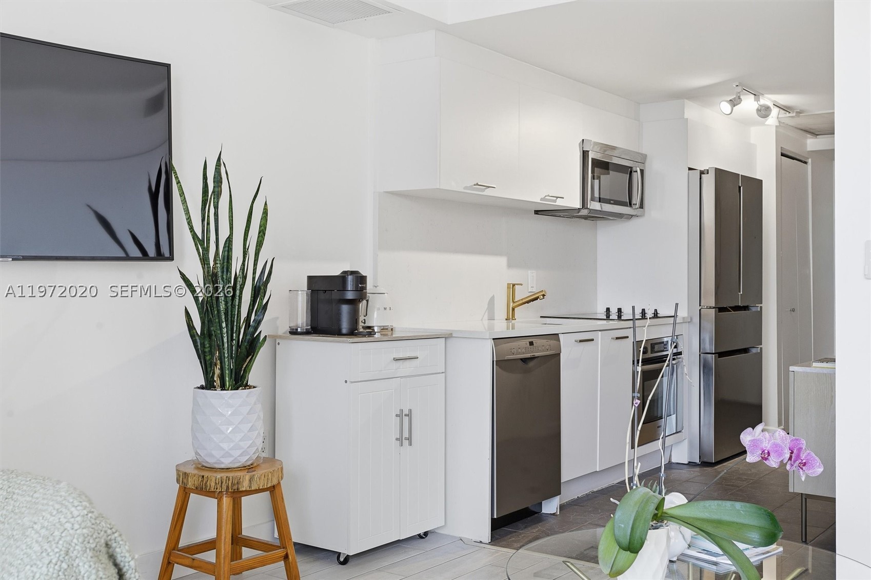 50 BISCAYNE CONDO - Residential