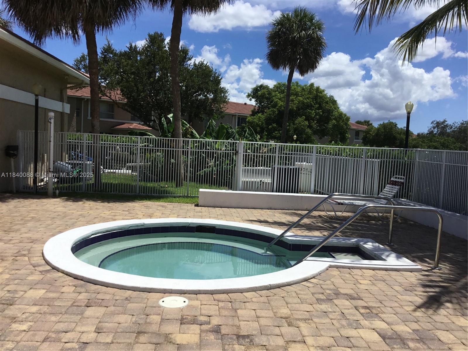 LAKEWOOD VILLAGE - Residential Lease