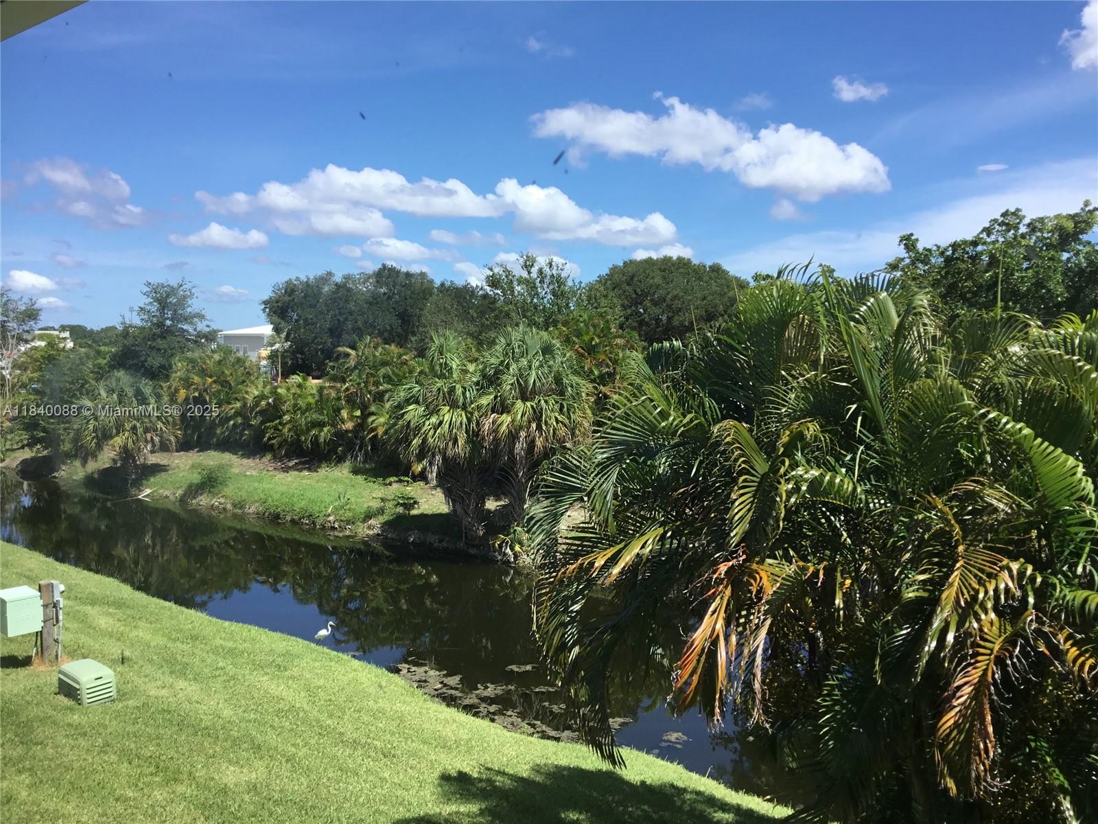 LAKEWOOD VILLAGE - Residential Lease
