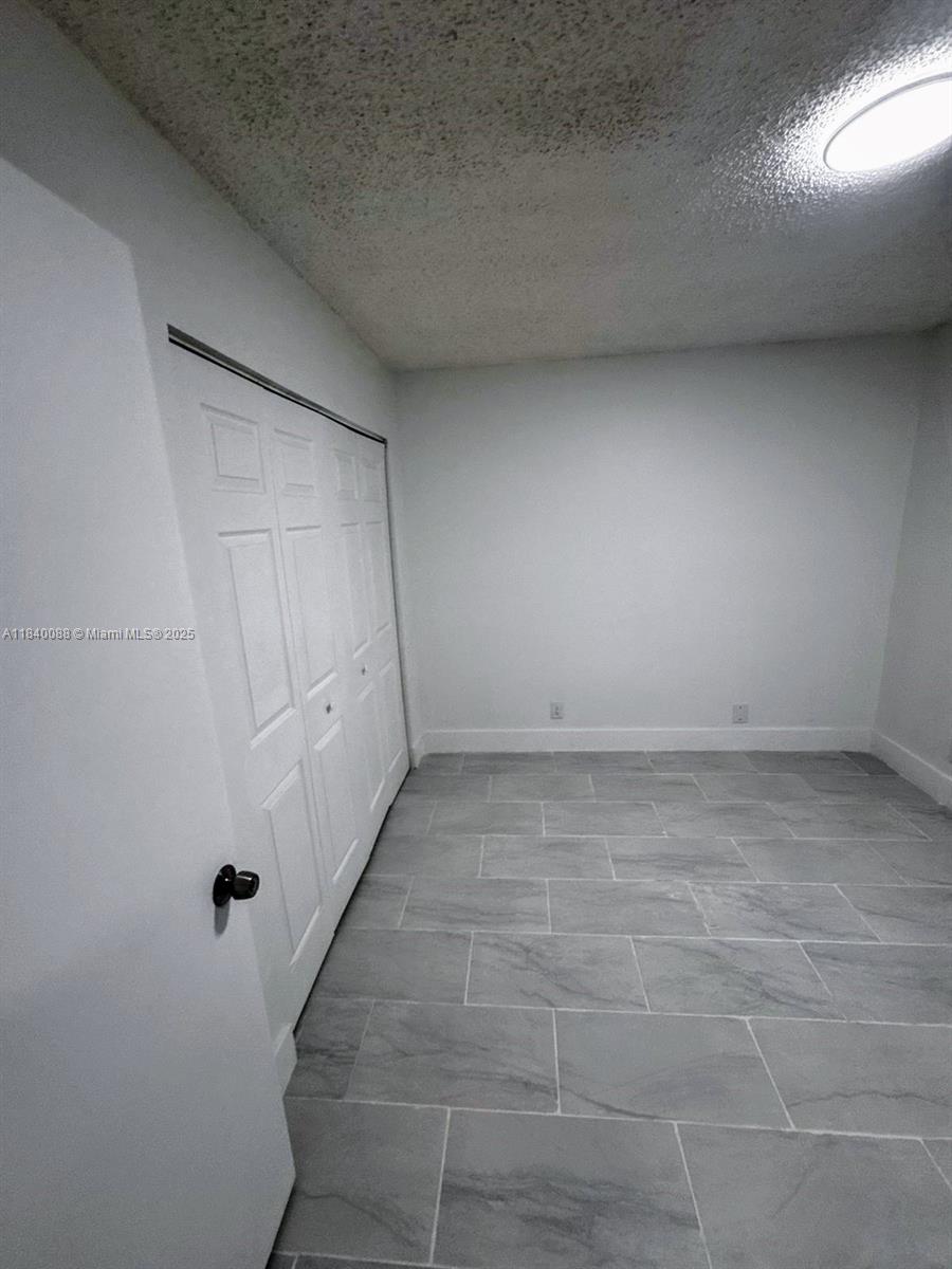 LAKEWOOD VILLAGE - Residential Lease