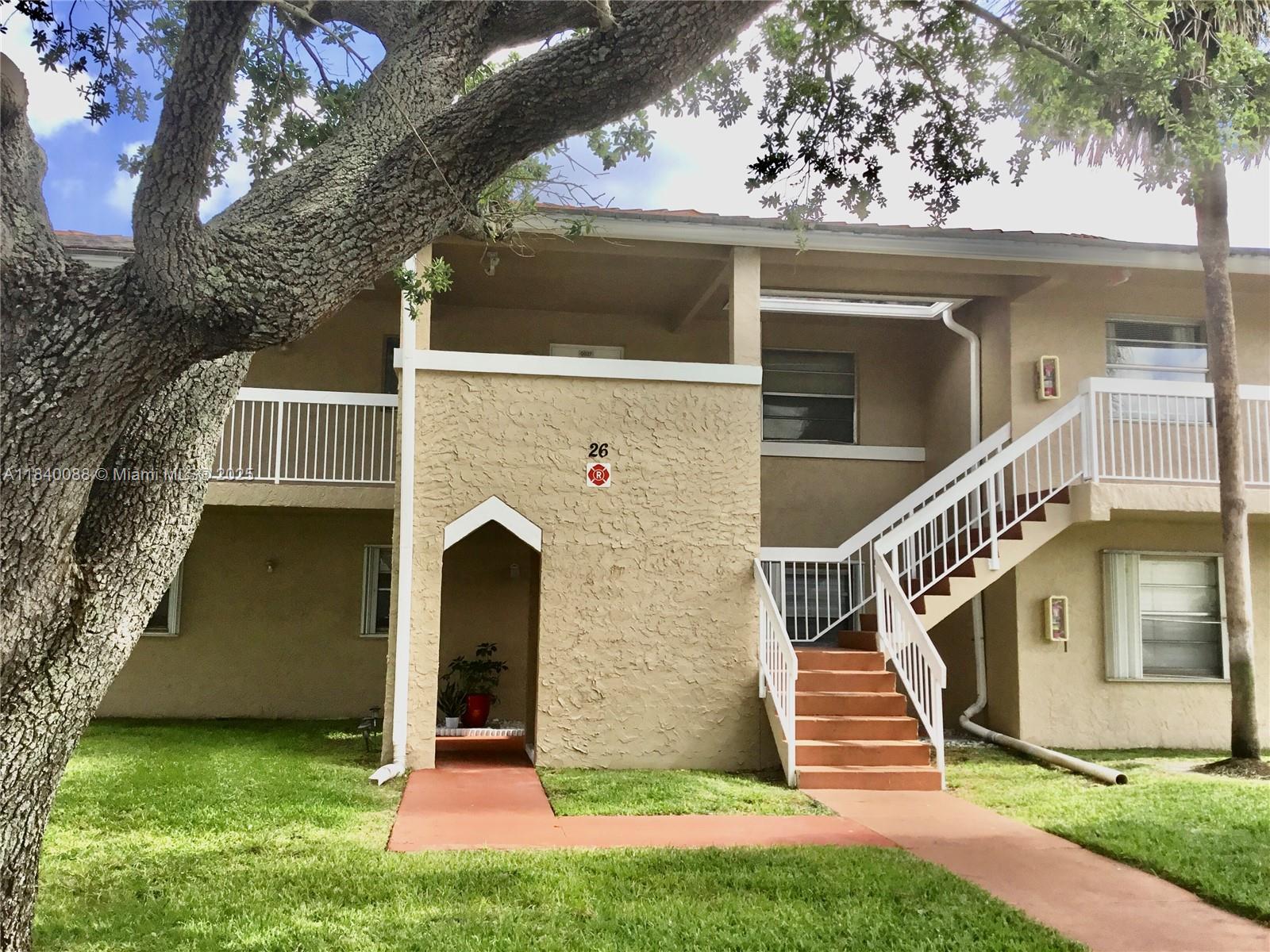 LAKEWOOD VILLAGE - Residential Lease