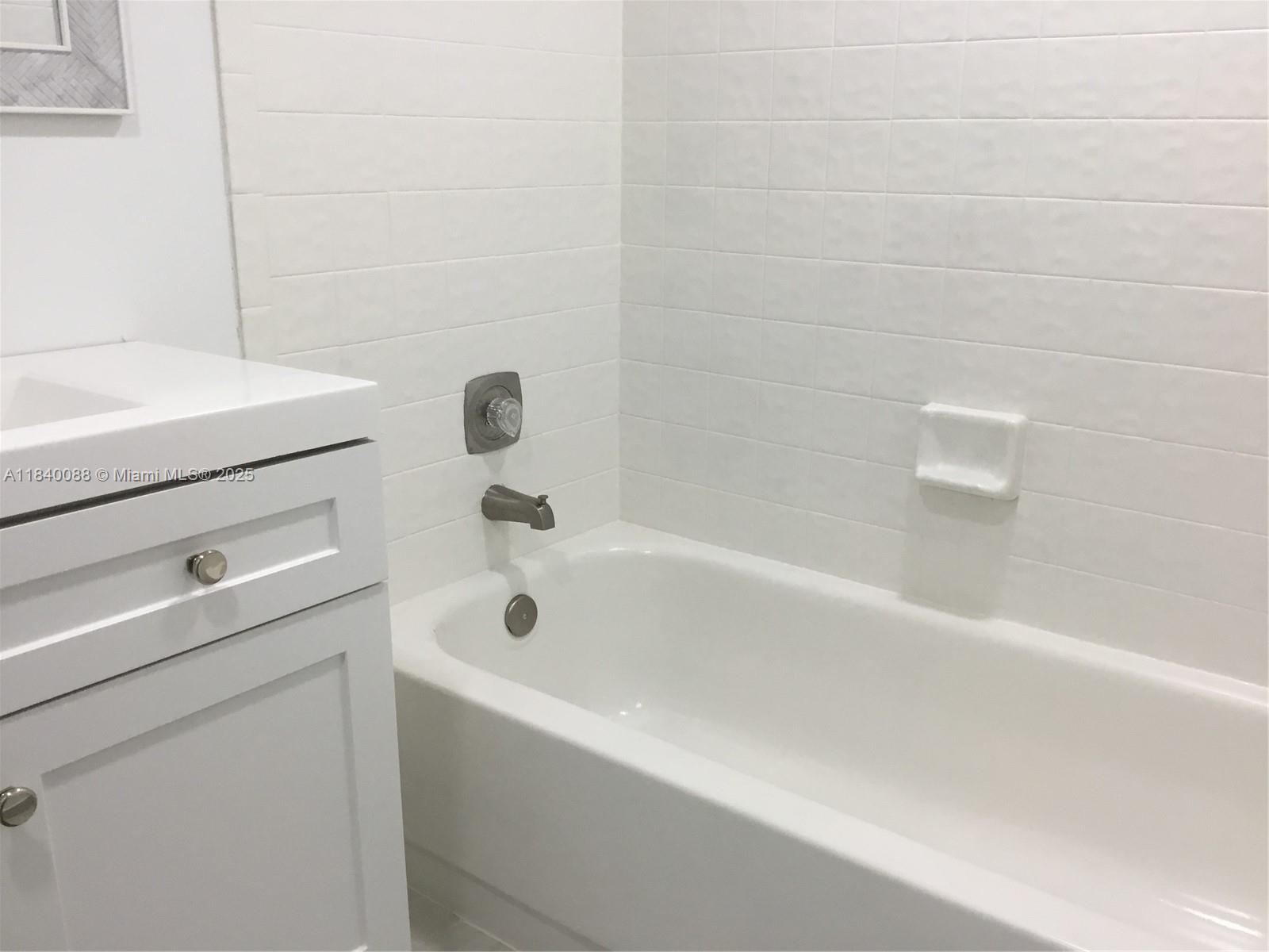 LAKEWOOD VILLAGE - Residential Lease