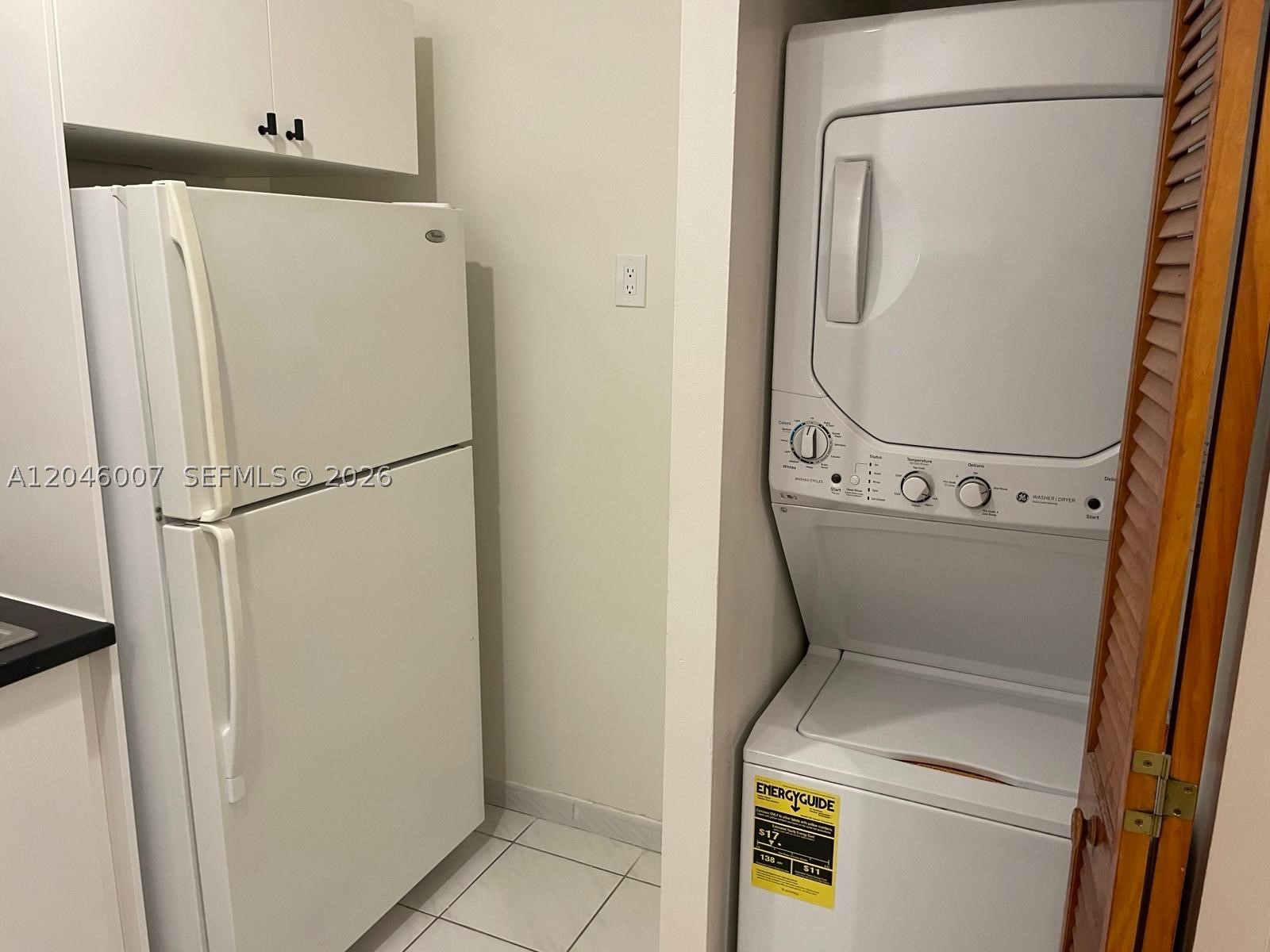 SILVER GARDENS VILLAS CON - Residential