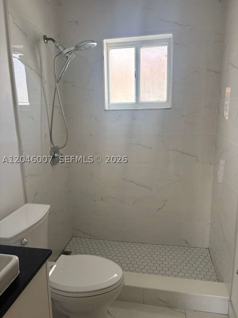 SILVER GARDENS VILLAS CON - Residential
