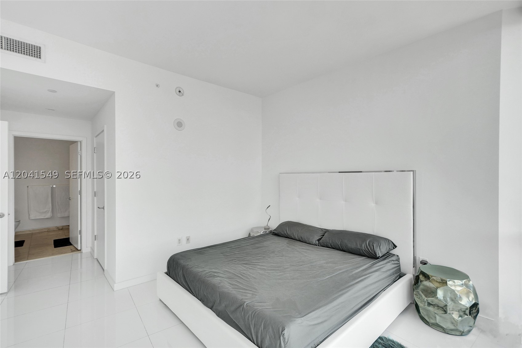 PARAMOUNT MIAMI WORLDCENT - Residential
