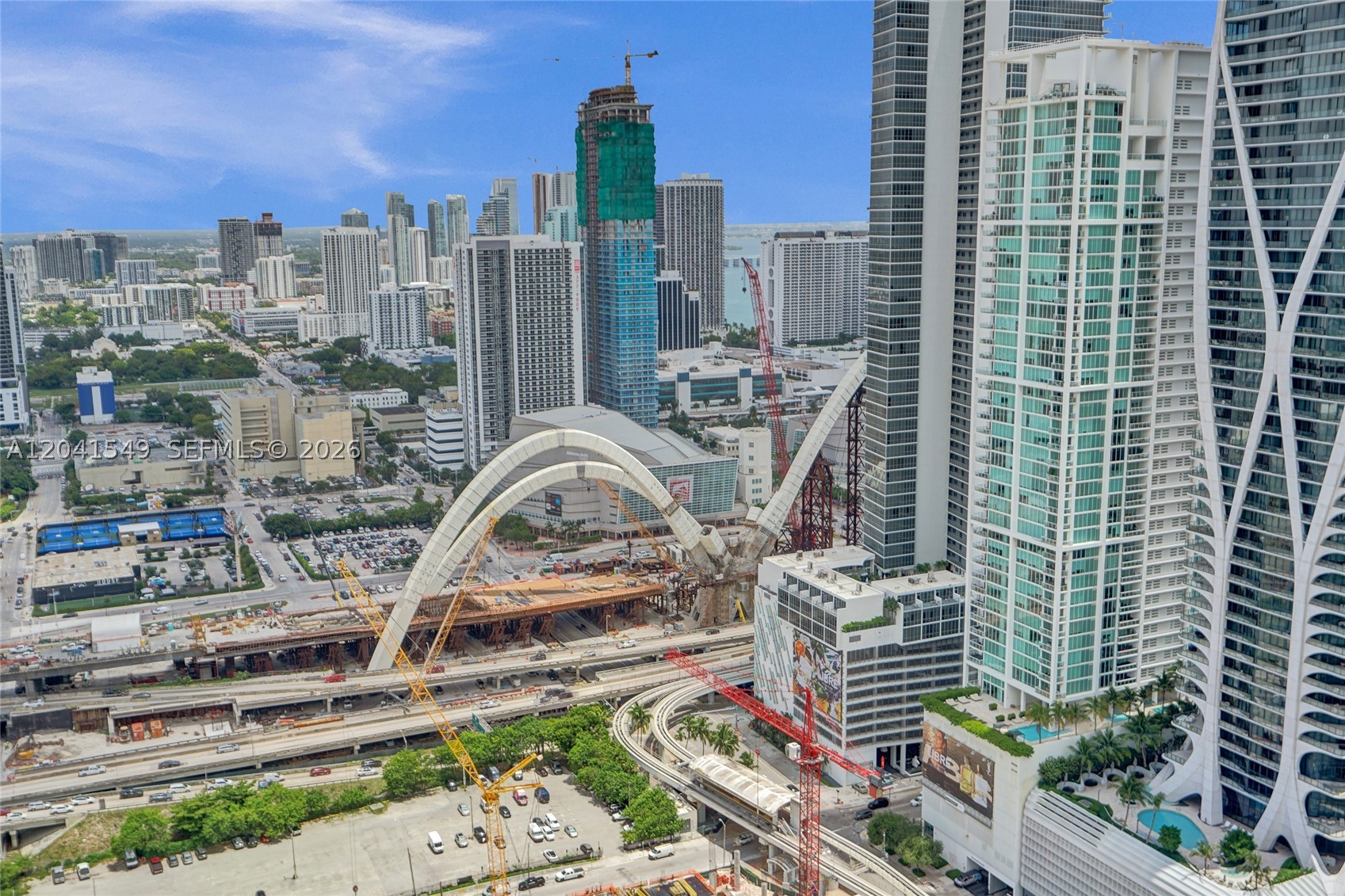 PARAMOUNT MIAMI WORLDCENT - Residential