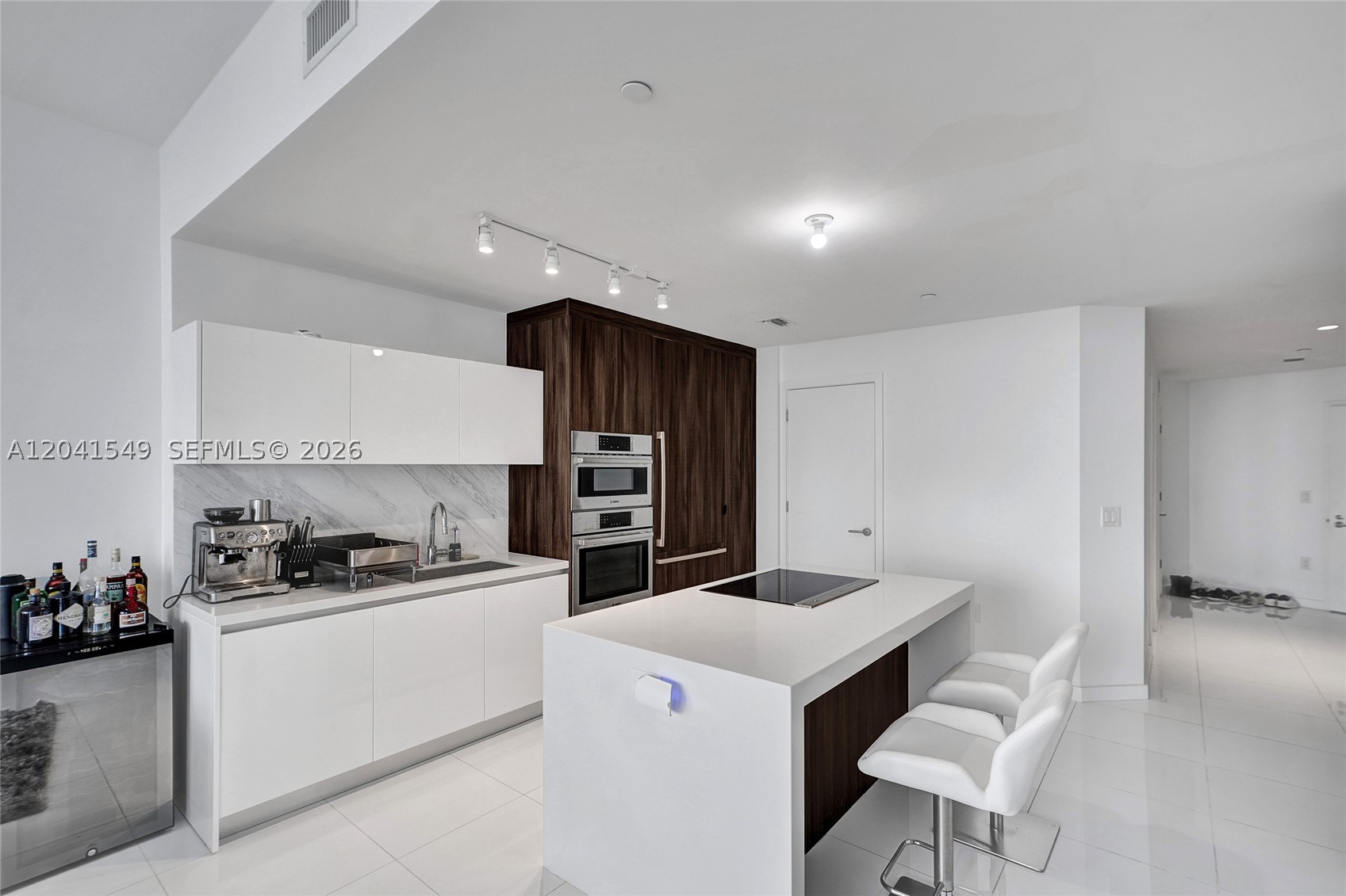 PARAMOUNT MIAMI WORLDCENT - Residential