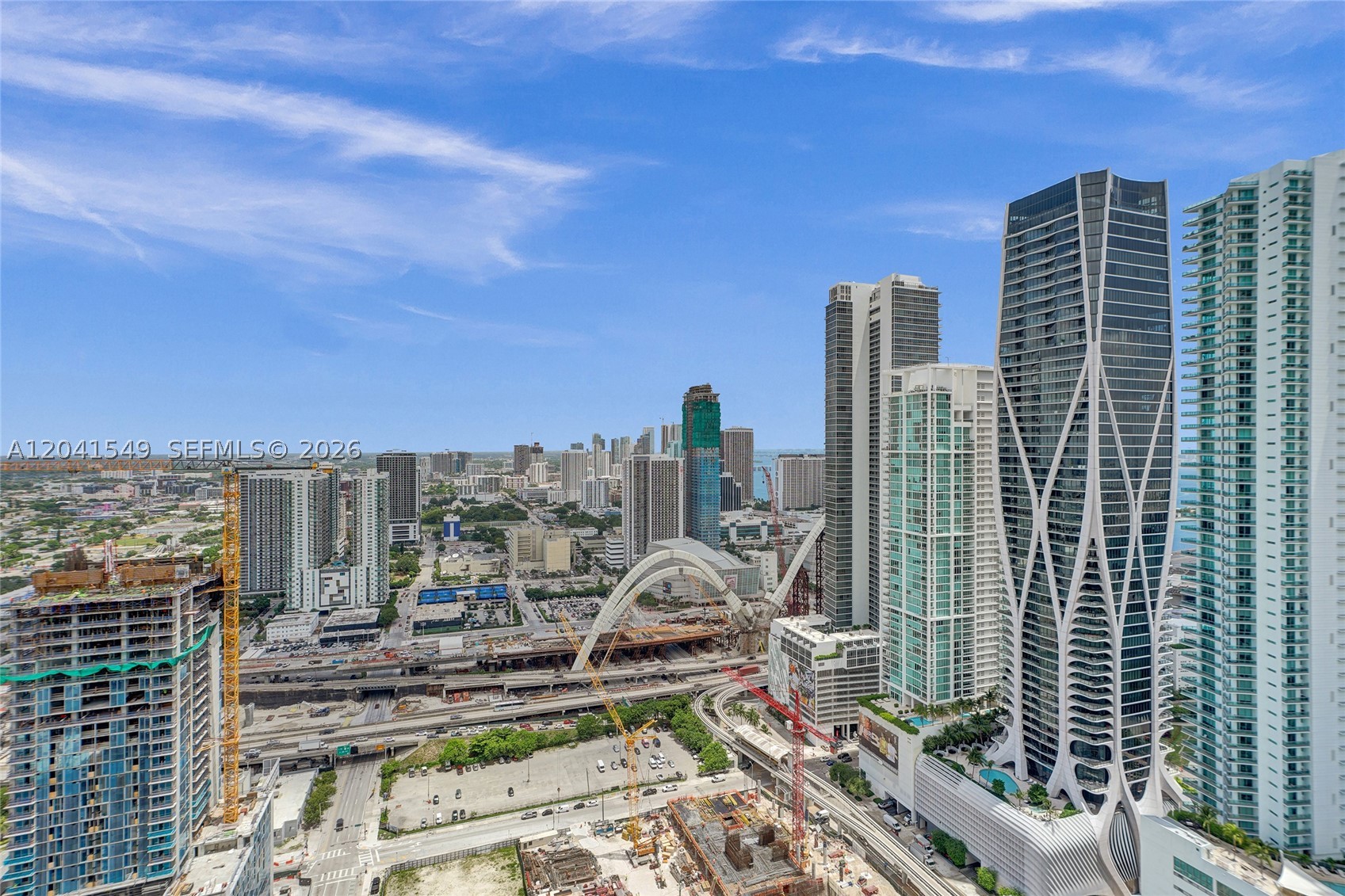 PARAMOUNT MIAMI WORLDCENT - Residential