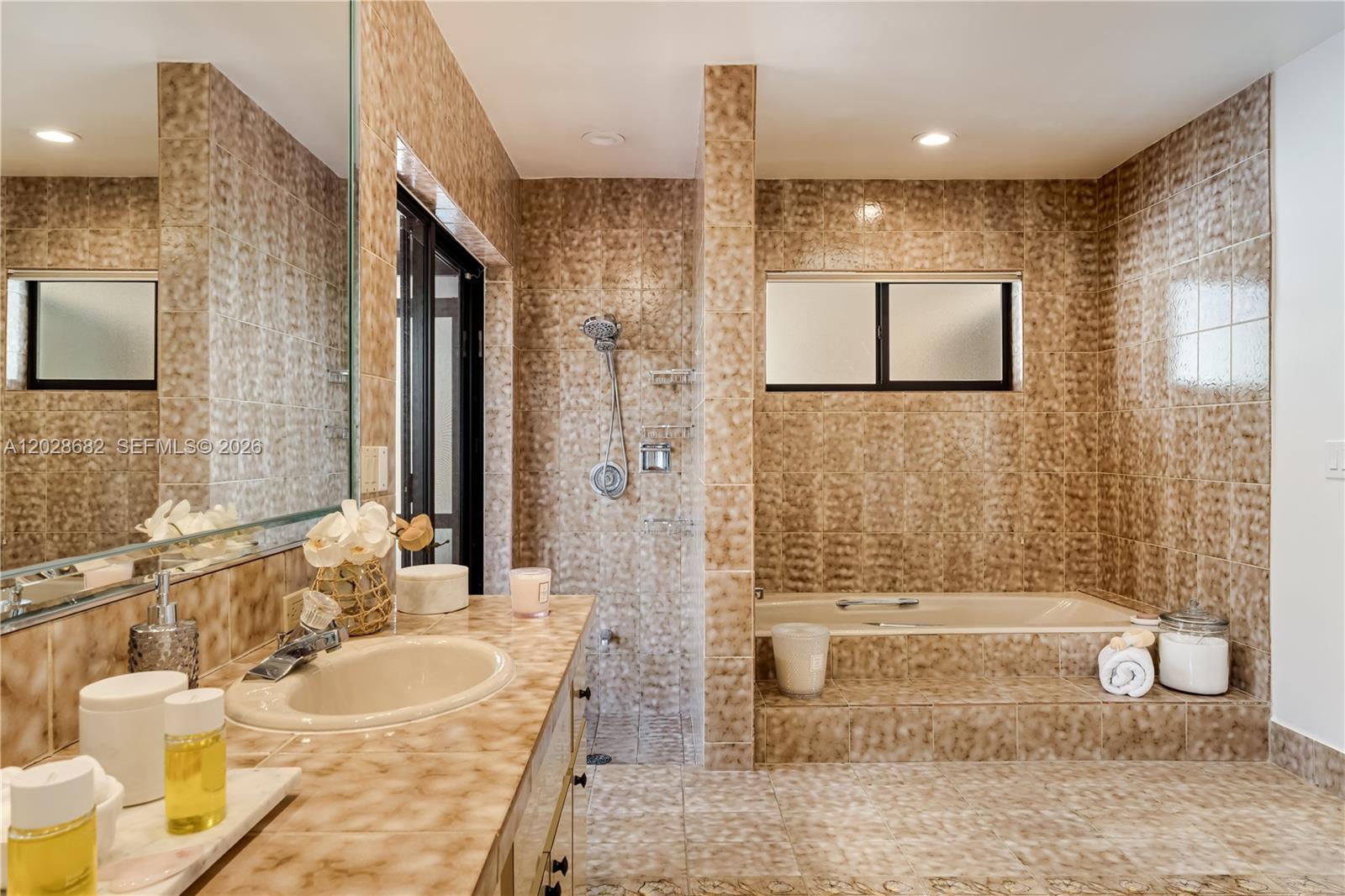 MANGO LANE ESTATES - Residential