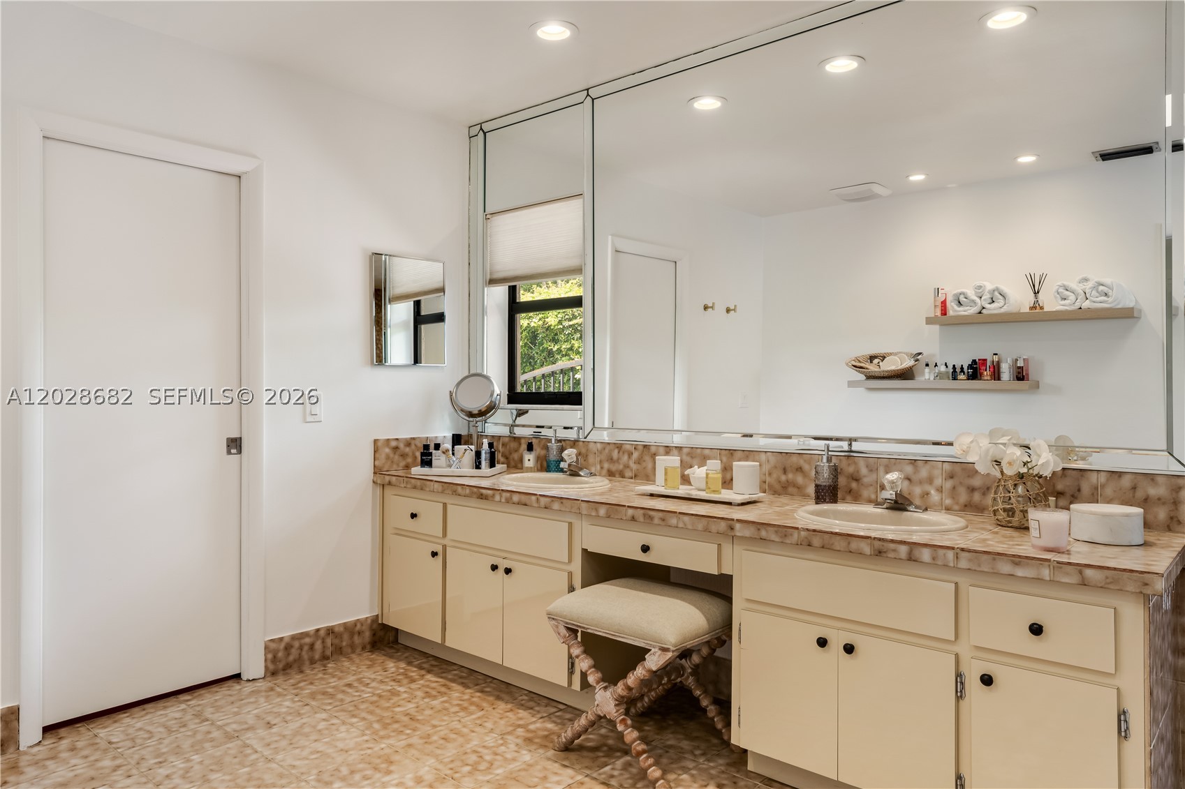 MANGO LANE ESTATES - Residential