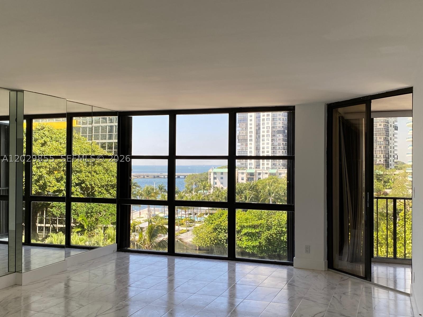 BRICKELL PLACE PHASE II C - Residential